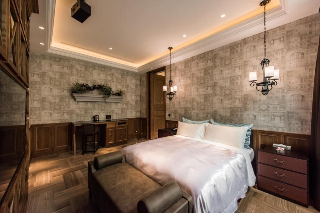 Green Palm Motel Юенлин Екстериор снимка
