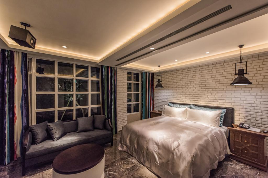Green Palm Motel Юенлин Екстериор снимка