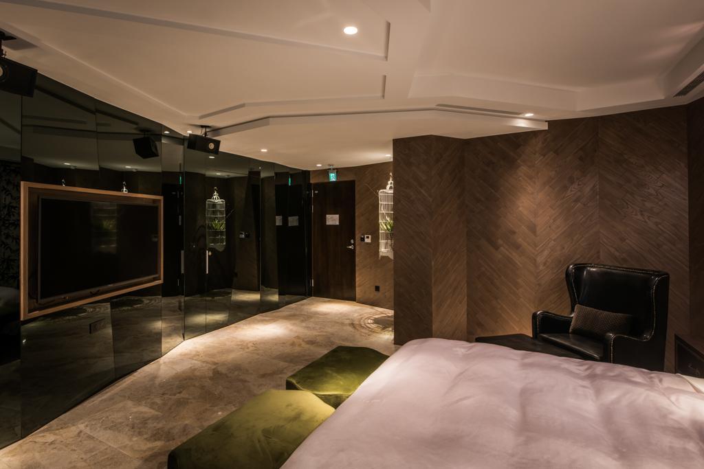 Green Palm Motel Юенлин Екстериор снимка