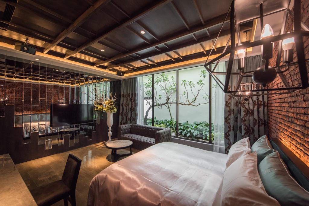 Green Palm Motel Юенлин Екстериор снимка