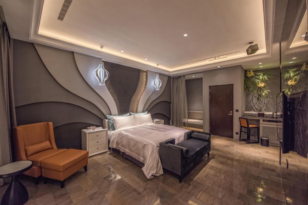 Green Palm Motel Юенлин Екстериор снимка