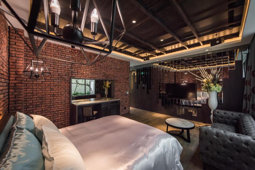 Green Palm Motel Юенлин Екстериор снимка
